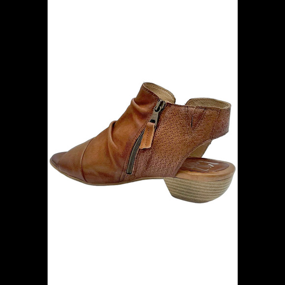 Miz Mooz Leather Side-Zip Heeled Sandals Carla Brandy - Medium - Picture 3 of 3